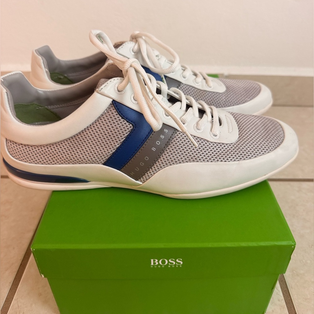 Hugo Boss Men's Gray and Blue Sneakers